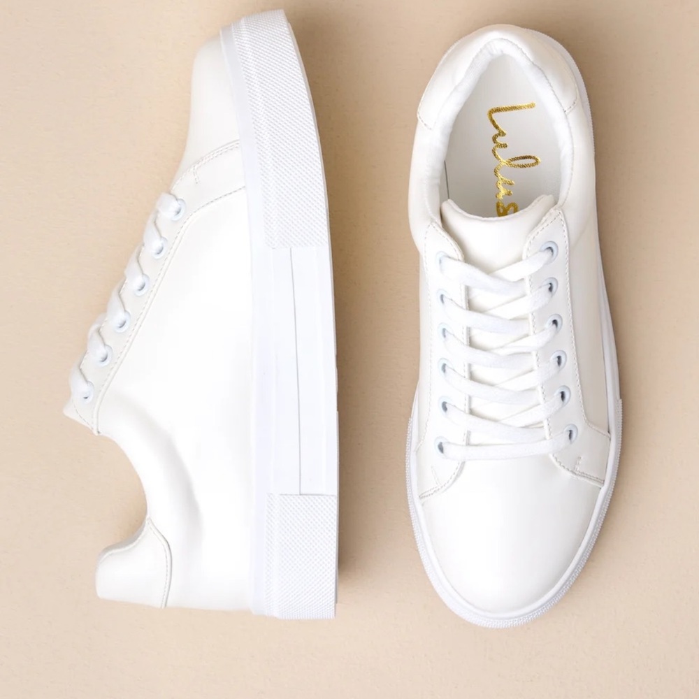 NEW! Lulus Sneakers Classic White Sneakers for Women size 11